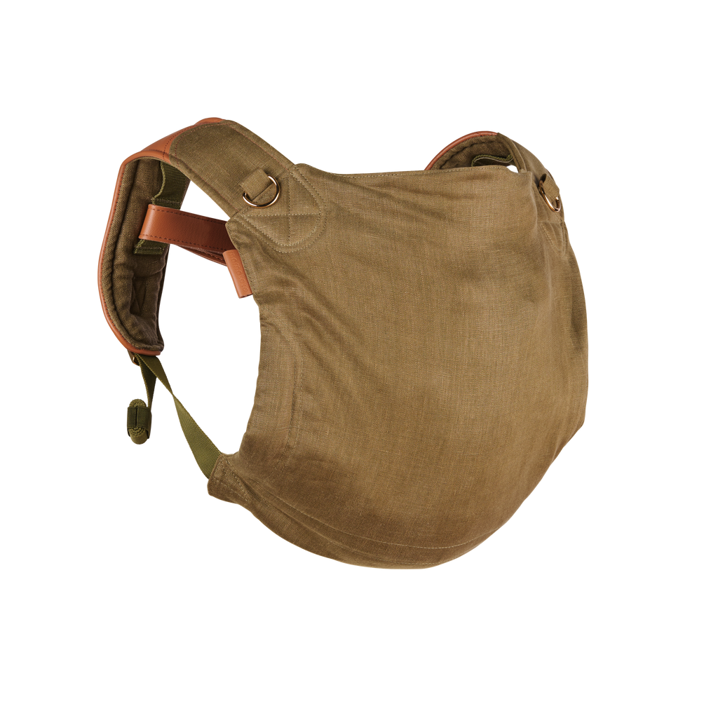 Mamatoto Nomad baby carrier in olive linen — breathable ergonomic baby carrier for toddlers and mums.